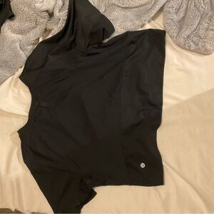 Lululemon workout top